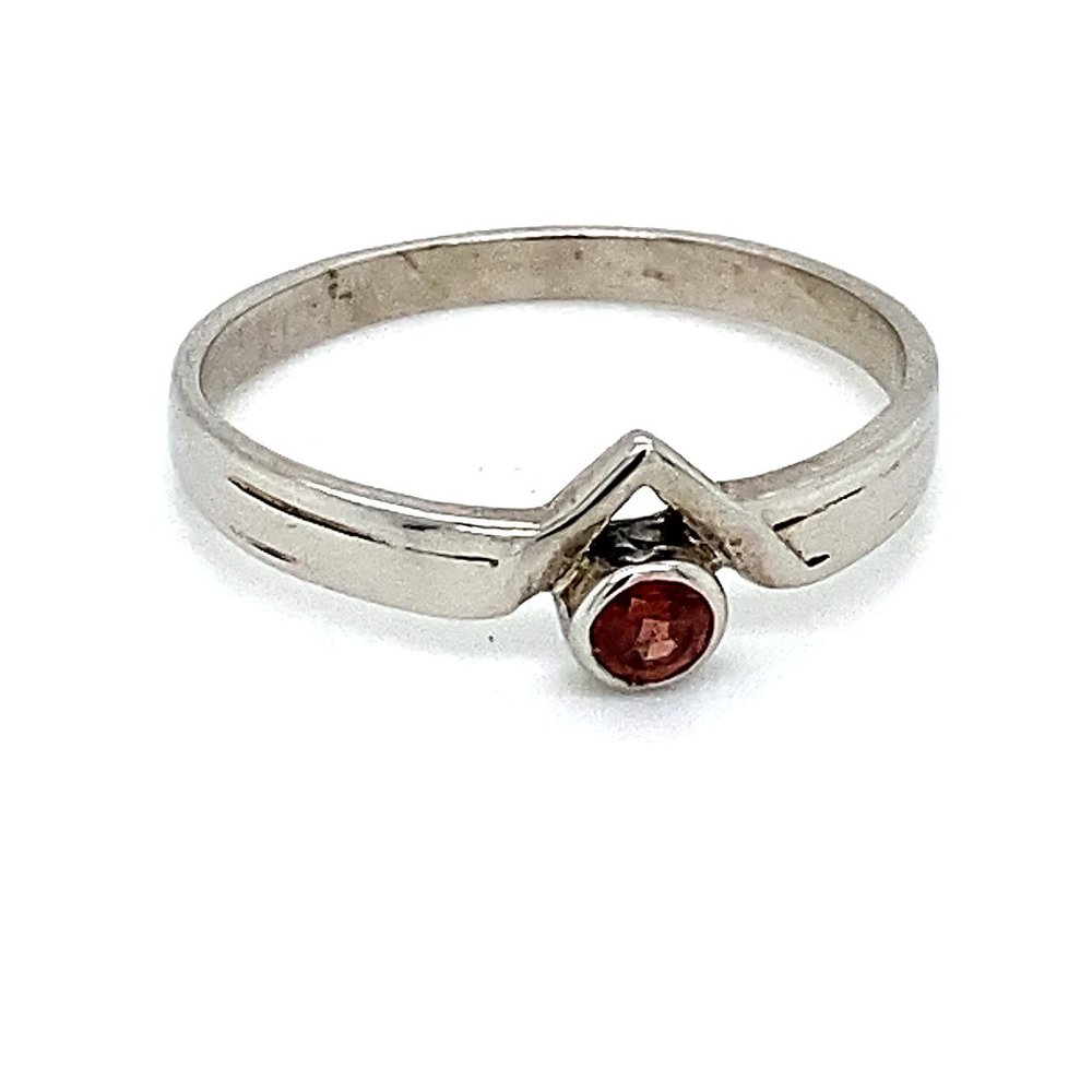 Red Garnet .26ct Platinum Finish Silver Ring